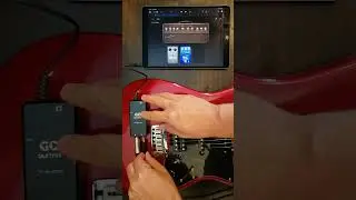 Plug Guitar into Ipad 