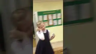 Дурачимся перед театром