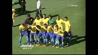 Martins aclara que la foto con Brasil ya estaba planificada