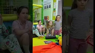 #shorts_kids день рождения у подруги Вари club kidsТема (ТЦ Пассаж). Пижамная вечеринка #нягань 🎉