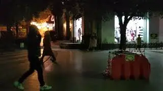 Уличные музыканты на набережной