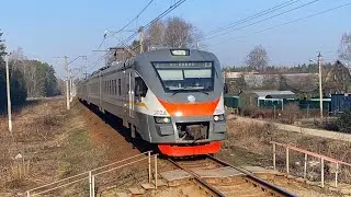 «С Праздником С Днём Космонавтики!»Электропоезд ЭП2Д-0050 пл.Хлюпино до ст.Лобня. 12.04.2023.