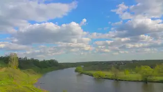 Облака плывут.  Старосьяново.  Пахра