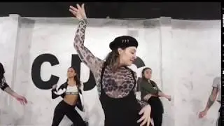 Waacking Class by Silvi ManneQueen - Conga at Connection Dance Center