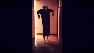 страшная пигги с кассой идет под страшную музыку / Пигги в реальной жизни