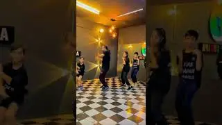 Balenciaga Neha Kakkar Song Choreography | Mene Chata Maar Diya Bachi Ko 😌❤️🙏 #trend #viral #reels