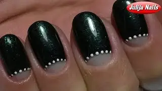 ▲ Лунный маникюр гель лаком в зеленом цвете / Маникюр для начинающих