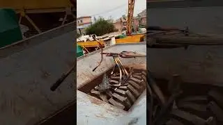 Metal shredder recycling