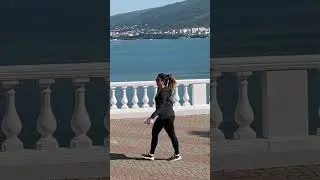 Спорт по утрам он прекрасен .