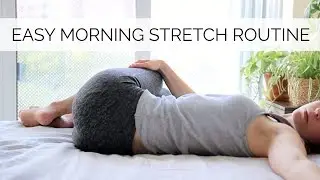 5 MORNING STRETCHES IN BED | to wake up & energize