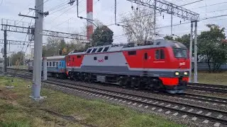 ЭП2К-351 с вагоном-лабораторией и ЧМЭ3т-7050.