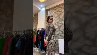 Melek Azad içi gözüktü