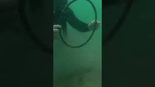 You can make even clean up funny #shots #cleanup  #oversea #scubadiving