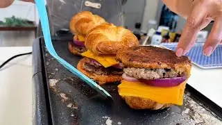 Easy smashed croissant burgers