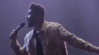 The Weeknd - Earned It (Paris, AccorHotels Arena @ 28 Février 2017)