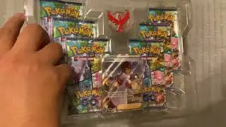 Unboxing Pokémon Go Special Collection Team Valor Pokémon tcg