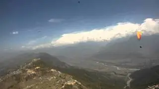 Paragliding in Pokhara; Annapurna flyover
