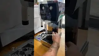 Making a latte with the assistance of a La Marzocco Wally auto milk steamer ☕️ 