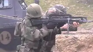 FAMAS