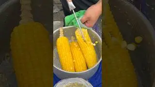 Amazing Corn Peeling Skills in Malaysia