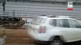 Видео упавшего в море пролета ж/д части Крымского моста