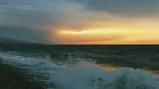 Море и сильный ветер шумят в вечернем закате дня #релакс #seasound