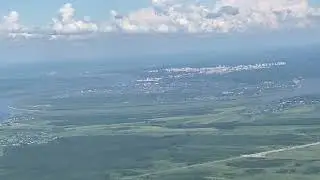 Взлет из аэропорта Ремезов. Вид Тобольска.