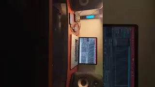 cresting new beats🎶🎵by IGLOOMAN #fyp#musician