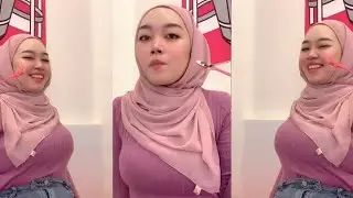 Referensi Hijab Bersama Silfana!!  Mukbang eskrim yang penuh menggoda
