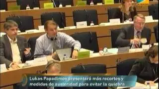 Papademos presenta el nuevo plan para salvar a Grecia