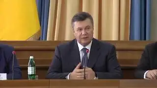 Тупой Янукович