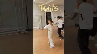 [HWASA] HWASA the 1st FANCON TOUR [Twits] in Seoul Dance Practice #1