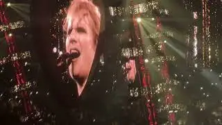 Ed Sheeran live in concert singing, thinking out loud , love yourself,  Las Vegas, allegiant ￼