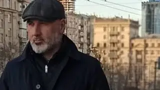 Поэзия.В чёрном пальто...