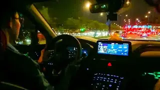 Sài Gòn về đêm - Xe cộ đông đúc trên Đại lộ Võ Văn Kiệt 