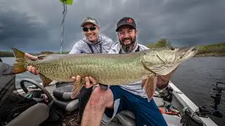 BEST MUSKY FISHING EVER!! (Unreal Bite Window)