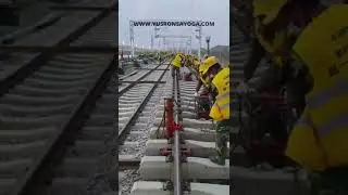 PEMINDAHAN BANTALAN BETON REL KERETA API