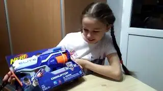 Распаковка бластер Nerf Elite Disruptor