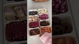 Pink snack box🎀🎬#itendswithus #movienight #restock #asmr #restocking #snackbox #snacks #viralshort