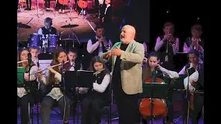 Попурри на темы песен 