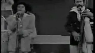 OSCAR D' LEON Y WLADIMIR DULCE DESENGAÑO (SALSA MAYOR)