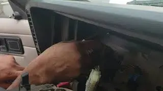 HOW TO CHANGE THE LIGHT SWITCH ON A 96-MODEL JEEP CHEROKEE