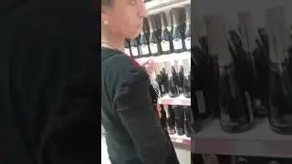 Цыганка обокрала магазин