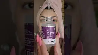 Have stubborn Acne Marks?? Try The Dermaco's 10% Niacinamide Serum 🙌  
