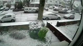 Princes Avenue Time-Lapse of snow