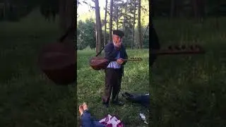 Gədəbəyli Aşıq Dayı görün neynədi