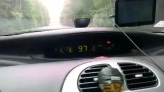 Троит и не едет