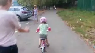 Нина на велике первый раз без страховки!