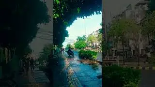ada yang lewat