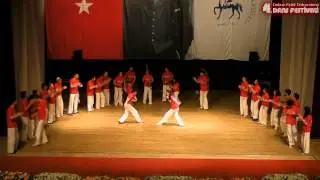 DEÜ & ÇOMÜ Capoeira Topluluğu 4. DEÜ DANS Festivali Capoeira Gösterisi